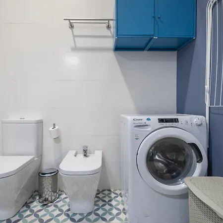 Apartment Triana Studio Cool *